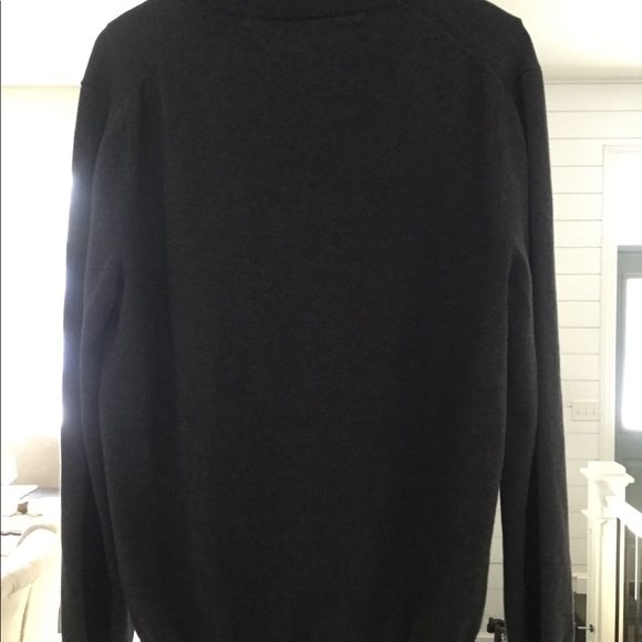 NWT - Tommy Hilfiger XL gray sweater zip front - Picture 3 of 3